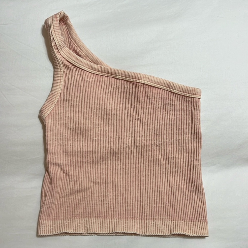 One shoulder tank